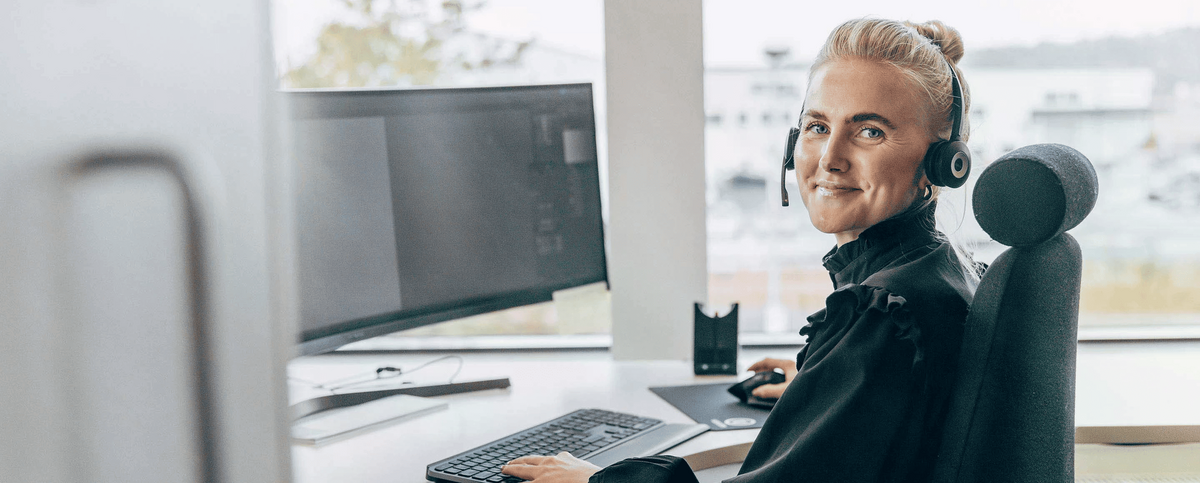  Customer Service Representative Hot Screen 