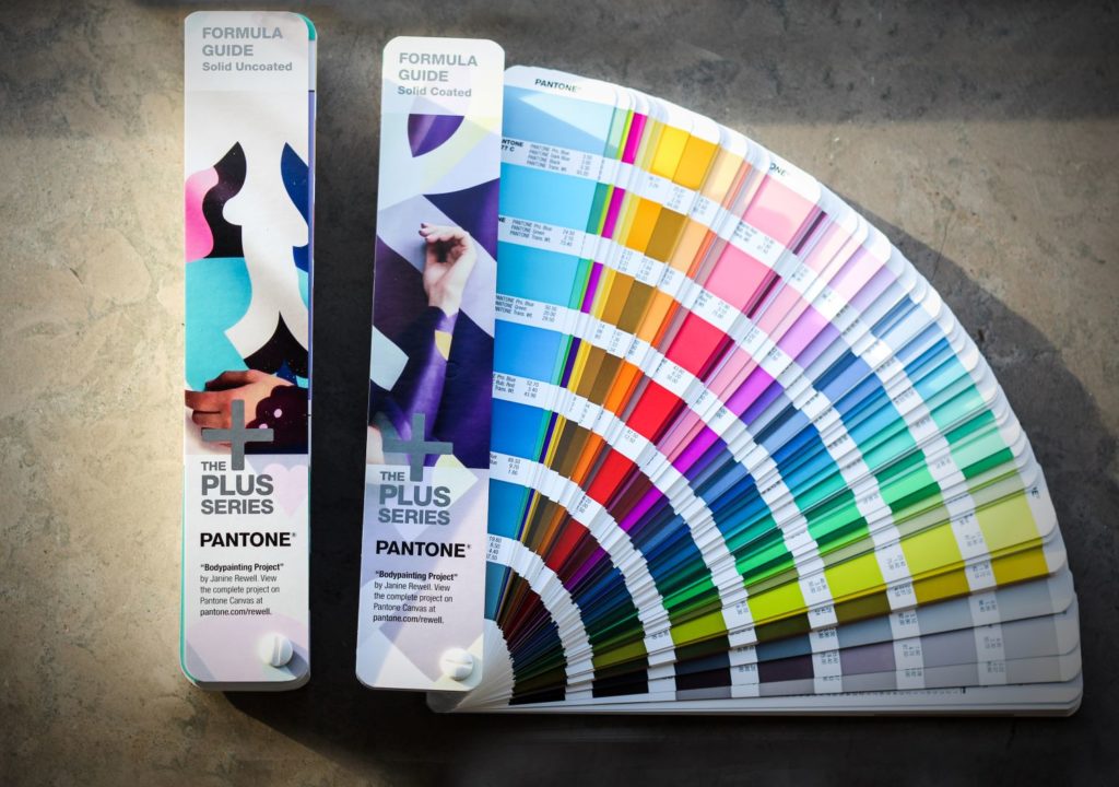 PMS Färgkarta coated och uncoated
